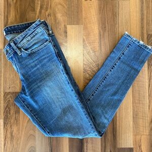 Levi's Women's Skinny Blue Jeans